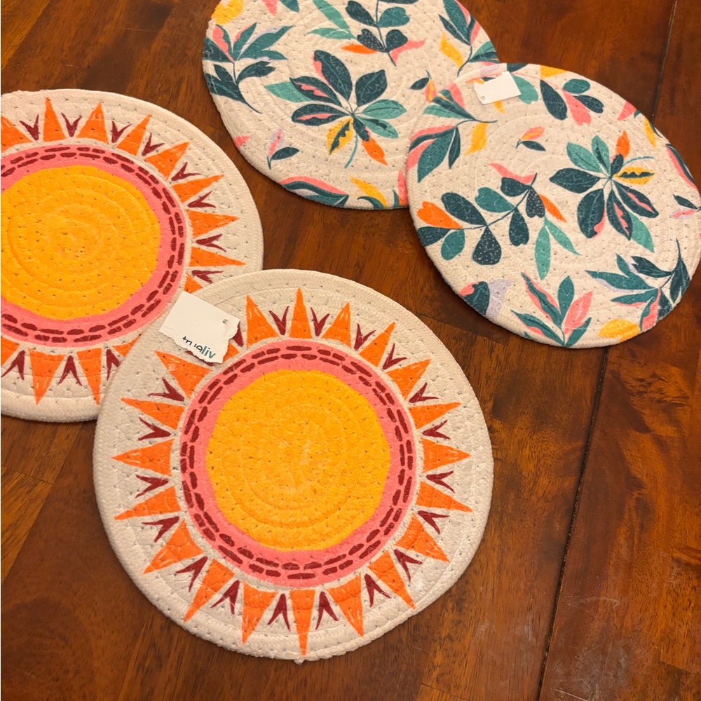 Vibrant Sunburst and Floral Pot Holders 4 pc NWT